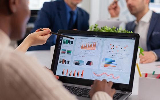 Data Analytics & BI Dashboards